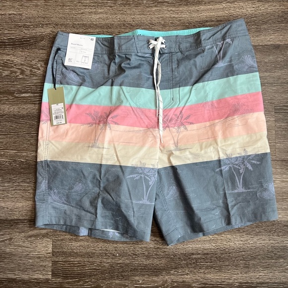 NWT - Goodfellow & Co‎ - 8.5" Overlay Island Board Shorts - Picture 5 of 7